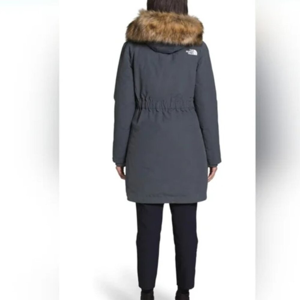 Like New The North Face Women’s 550 Down Arctic Parka Waterproof Jacket Gray S - Picture 2 of 15